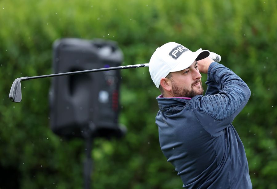 Galliford in rain (1).jpg