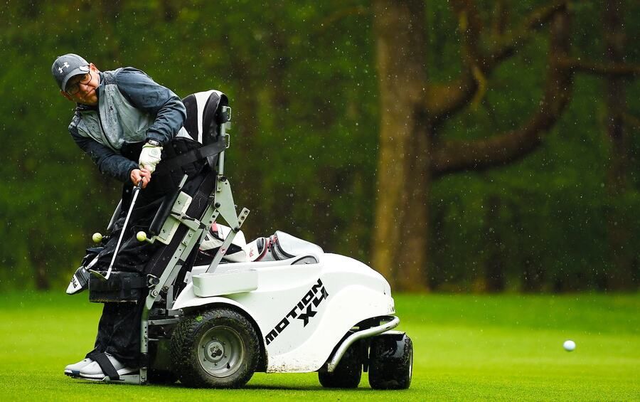 ParaGolfer in actionPhilip Meadows in ParaGolfer-extnd copy (1).jpg